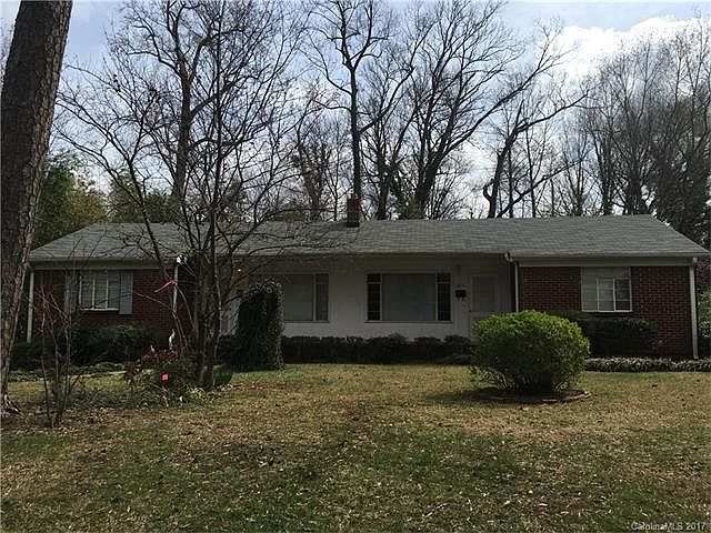 1st image of 1818 Dearmon Dr