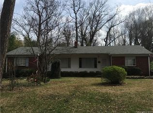 1818 Dearmon Dr, Charlotte, NC 28205