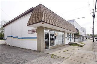 2nd image of 1404 Michigan Ave E