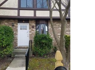 3 Bernadotte Ct, Baltimore, MD 21234