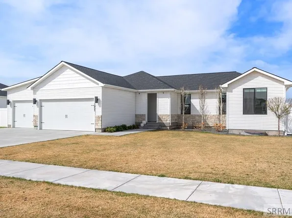 1953 N Mesa Canyon Dr, Idaho Falls, ID 83401