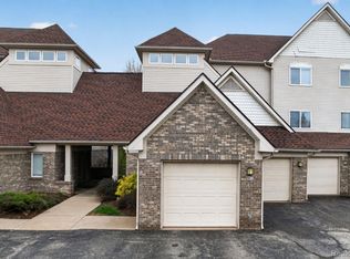 863 Amanda Ln, Pontiac, MI 48340