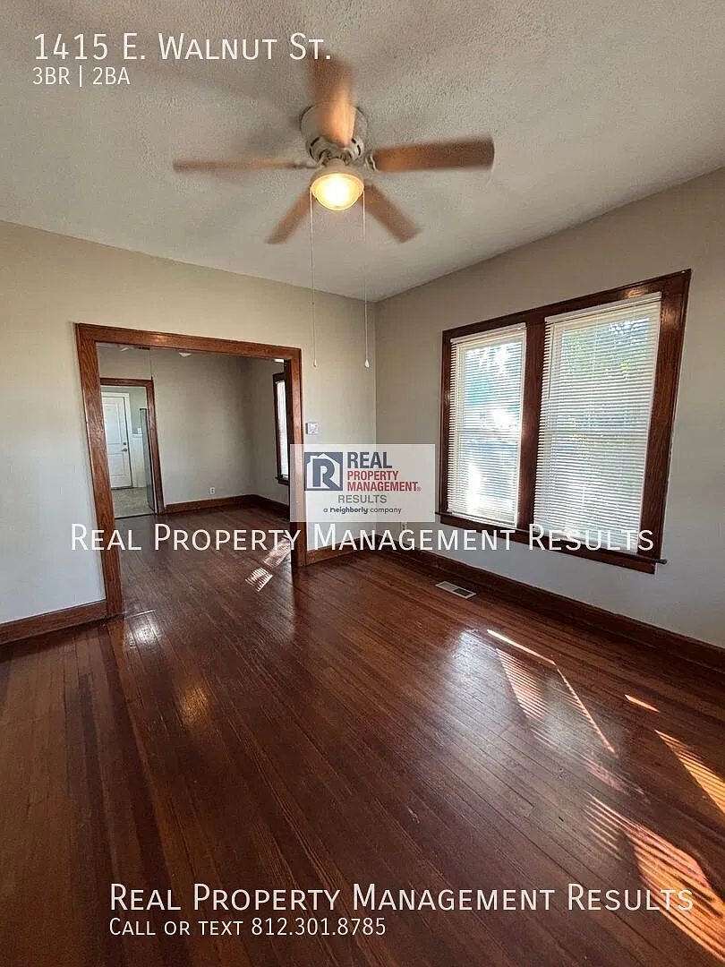 Charming Home with Porch Swing & Modern Conveniences — Photo 2