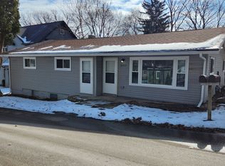 30917 Shady Ln #A, Waterford, WI 53185