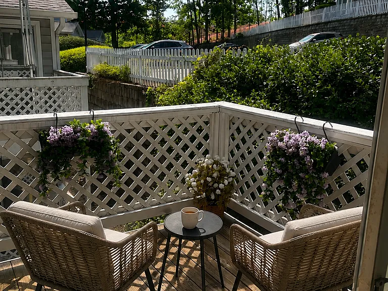 Deck