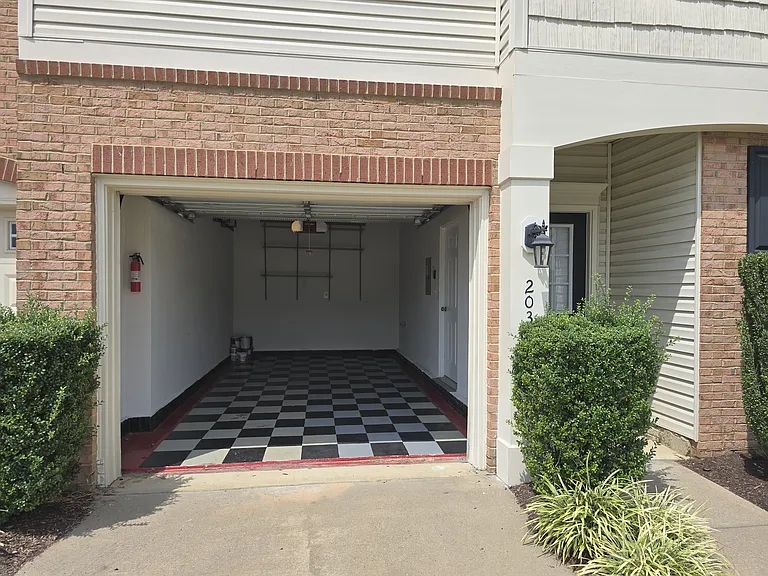 85 Strother Ln #203 — Photo 34