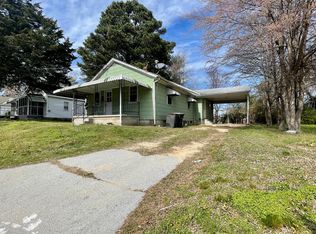 227 Wadlow St, Emporia, VA 23847