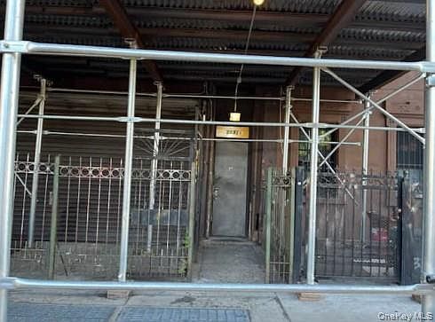 2nd image of 2132A Fulton Street