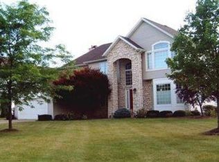 438 Westchester Dr, Akron, OH 44333