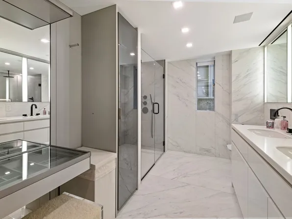 737 Park Avenue image 9 of 16