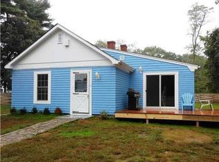 4 Breezy Knoll Rd, Smithfield, RI 02828