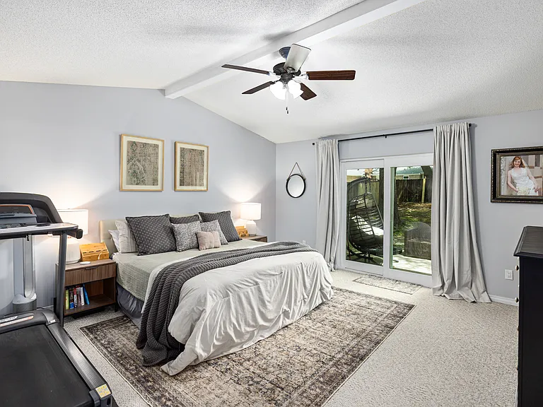 507 Nassau Dr — Photo 26