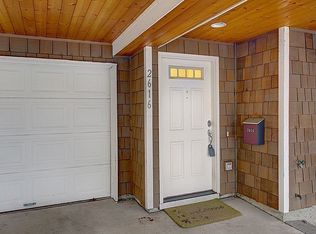 2616 E Madison St, Seattle, WA 98112