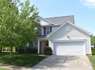 1595 Weatherend Dr, Rural Hall, NC 27045