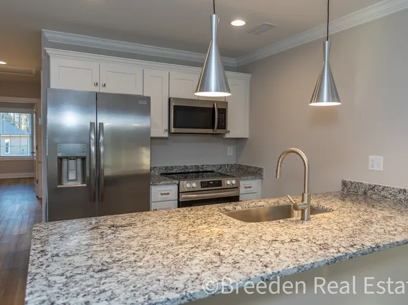 808 5th Ave SW, Hickory, NC 28602