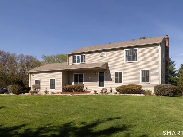 5 Pondside Place, Cheshire, CT 06410