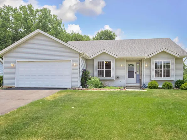 470 Garrison DRIVE, Lake Geneva, WI 53147