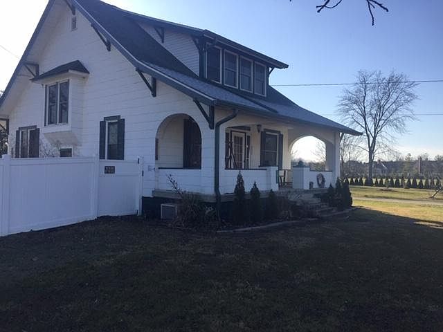 2nd image of 2517 Old Home Rd