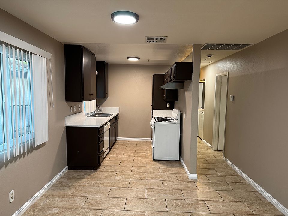 Kitchen--will be updated with SS appliances.