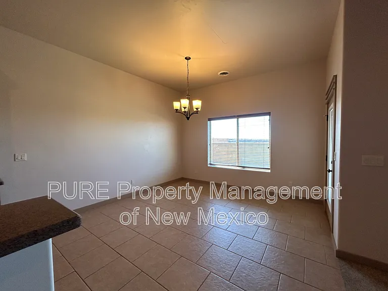 2805 Rabbitbrush Dr — Photo 6