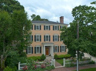 287 High St, Newburyport, MA 01950