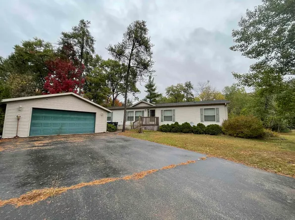 W4878 Chrissie Cir, Shawano, WI 54166