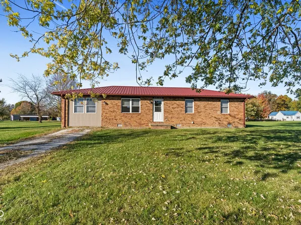 5710 E County Road 325 N, Butlerville, IN 47223