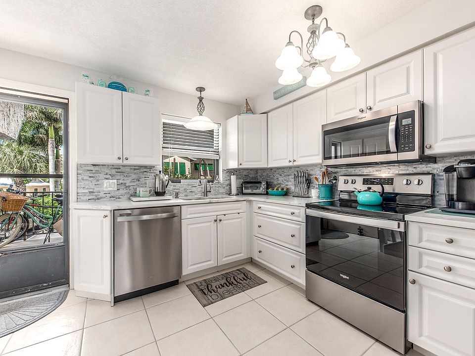 1st image of 1300 Seaway Dr #14