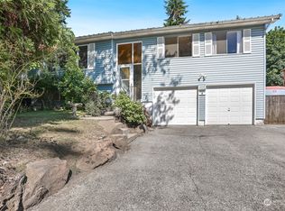 13504 90th Ave NE, Kirkland, WA