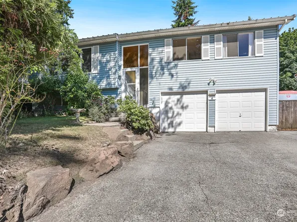 13504 90th Avenue NE, Kirkland, WA 98034