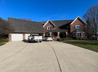 1060 Chipmunk Ln, Pendleton, IN 46064