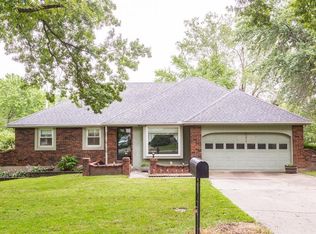 1801 N Cottage Ave, Independence, MO 64050