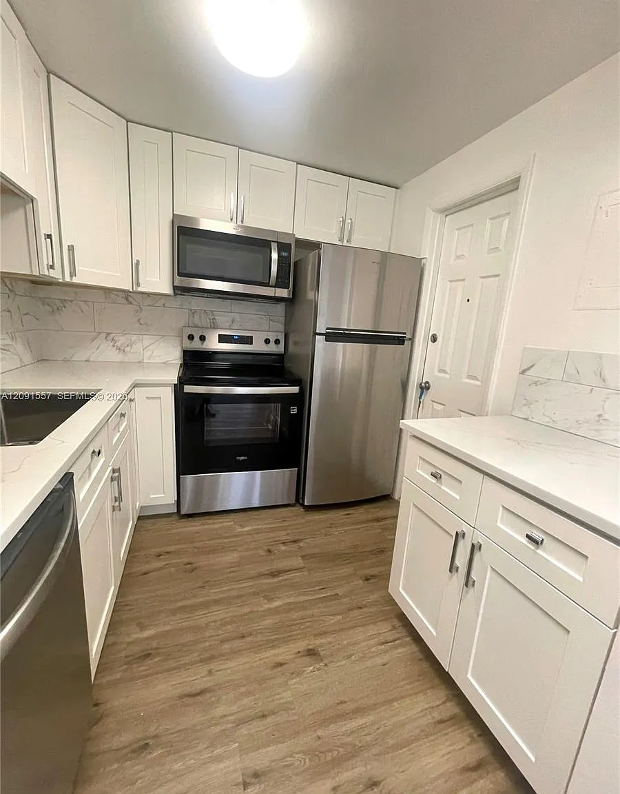 Spanish Oaks Condo — Photo 3