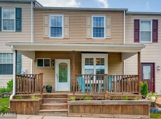 18 Ensign Ct, Baltimore, MD 21221