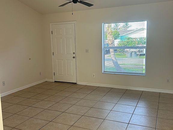 3rd image of 2997 SE Golden Gate Ave #2997