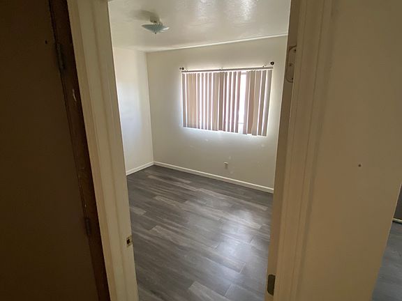 3rd image of 2504 Chelwood Park Blvd NE APT C