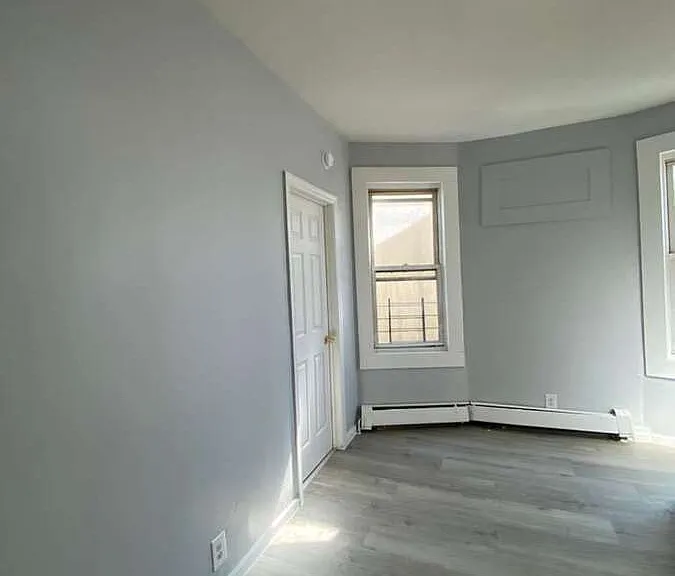67 Van Cortlandt Park Ave #3L — Photo 8