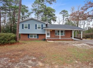 1501 Marlborough Rd, Fayetteville, NC 28304