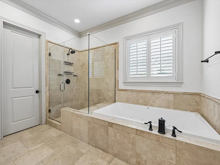 1521 Oakdale St — Photo 27