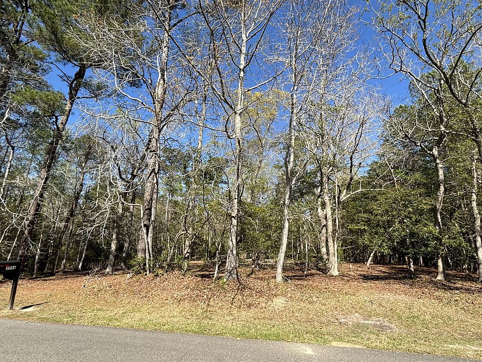 1st image of 3589 Lakeshore Drive SW