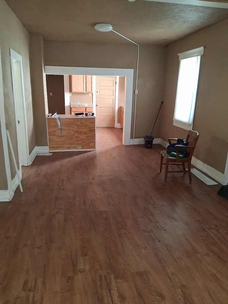 1558 N Main St #2 photo 1