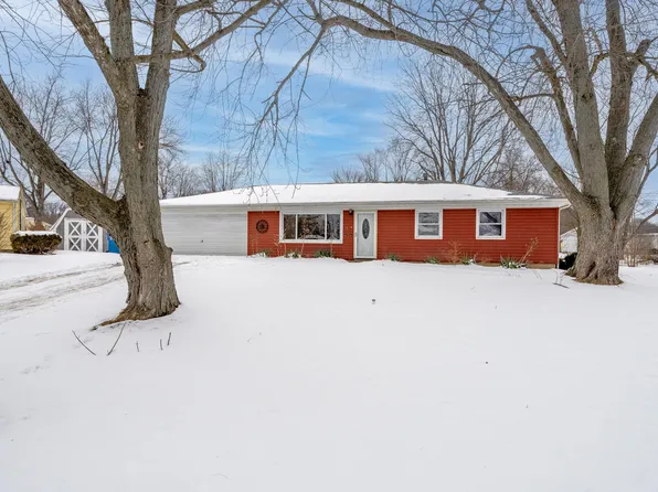 419 Portland Rd, Valparaiso, IN 46385