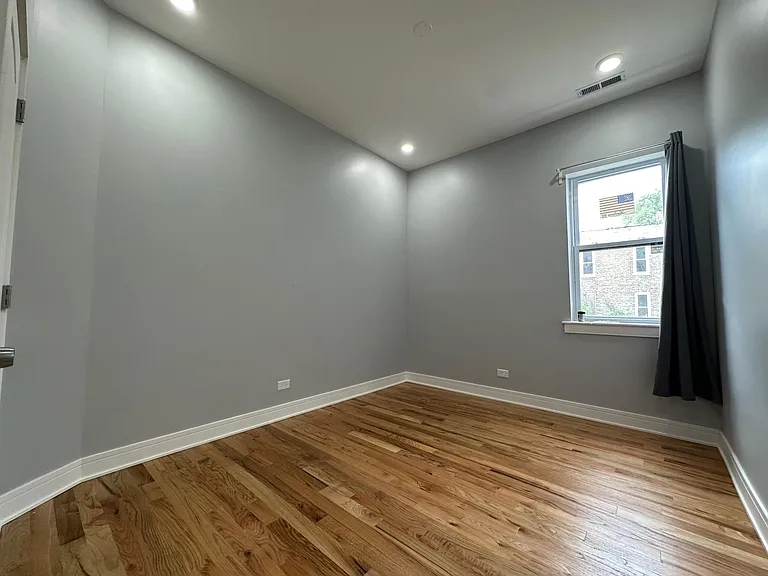 2740 W Jackson Blvd #2 — Photo 6