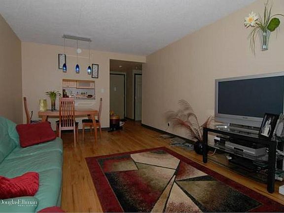 3rd image of 6902 Narrows Ave APT 2B