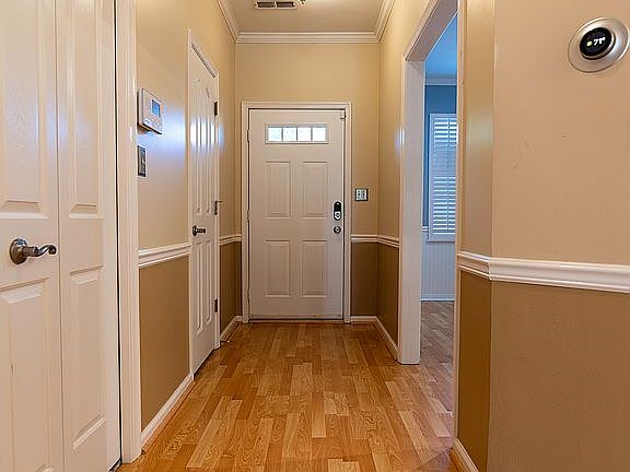 5th image of 606 W Lake Cir #12-55