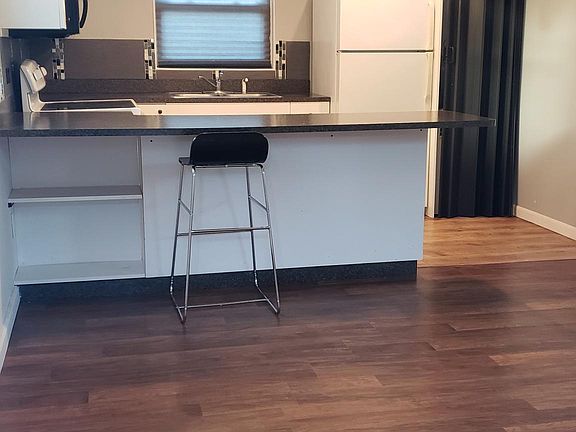 kitchen from main entrance