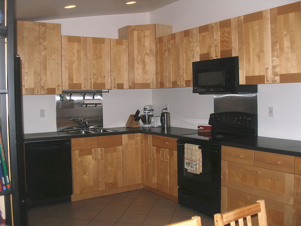 Kitchen another view