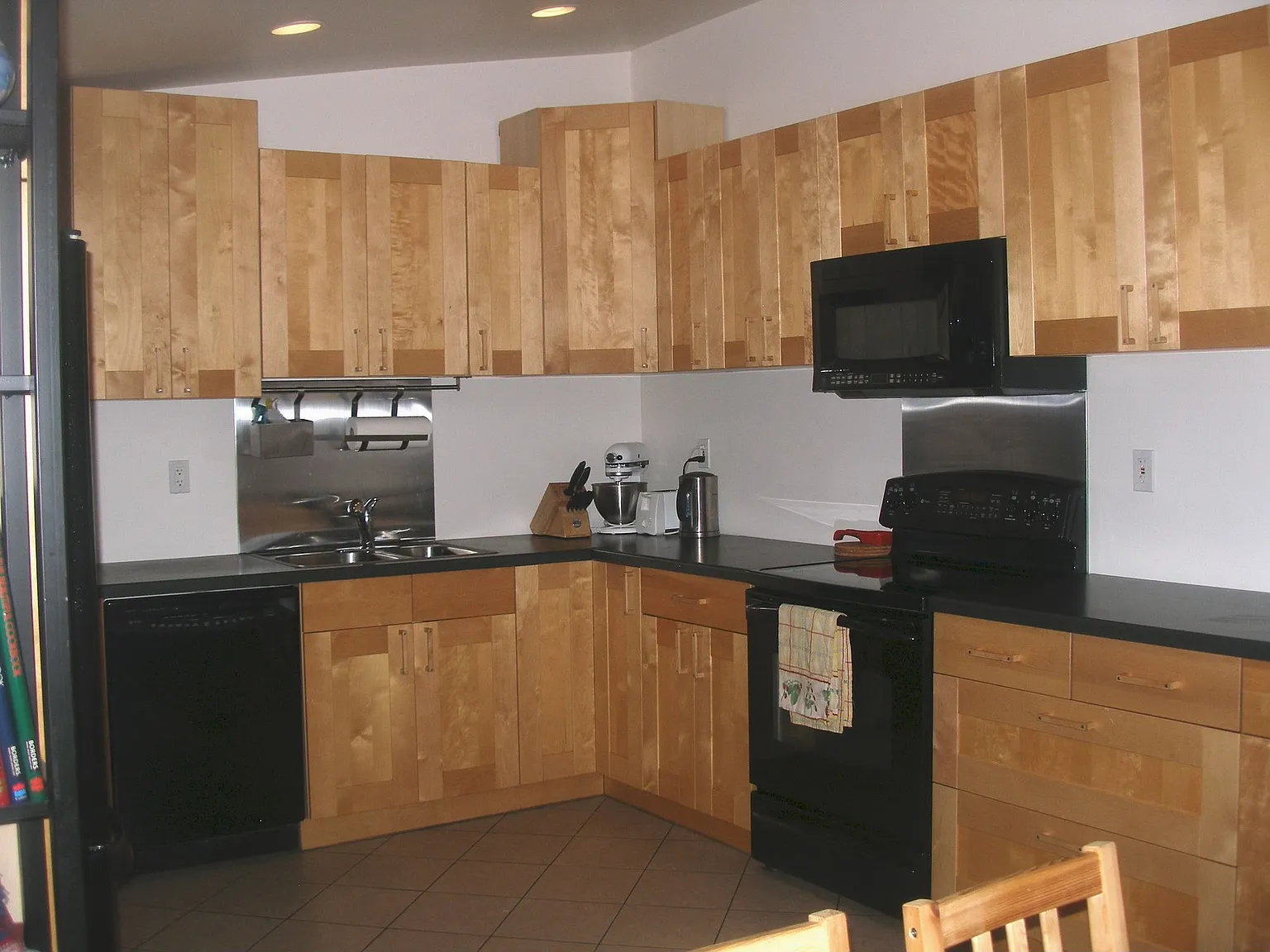 914 Rosa Ave photo 1