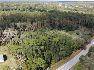 Crystal Lake Rd, Lutz, FL 33548