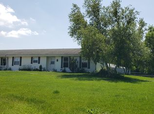 8517 W Seeman Rd, Janesville, WI 53548